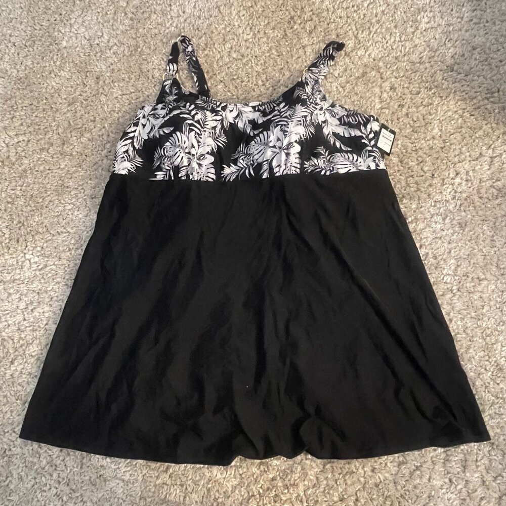 Avenue Plus Size 28 Black Tropical Swim Dress NWT